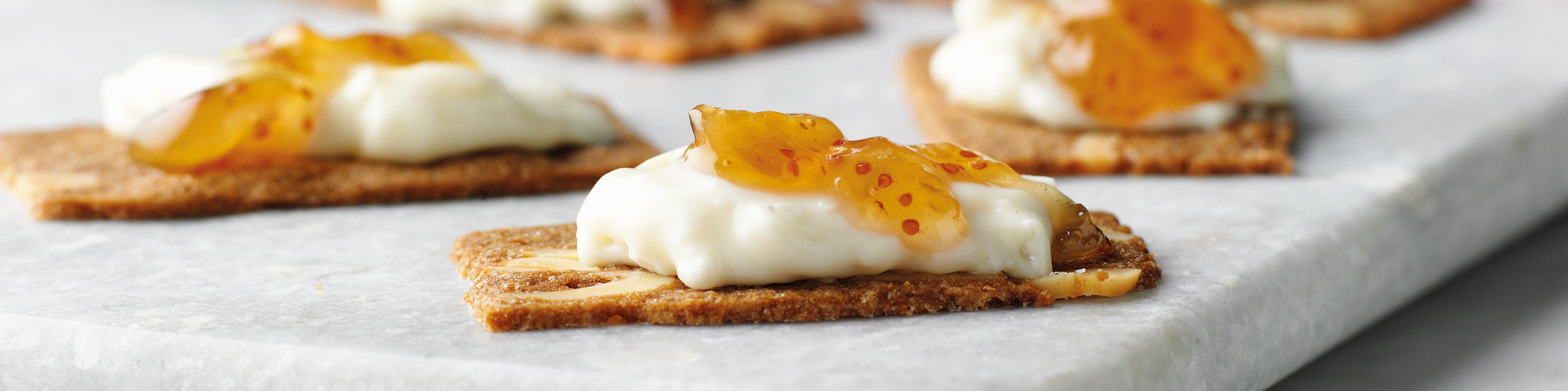 jules destrooper almond thins recept chevre